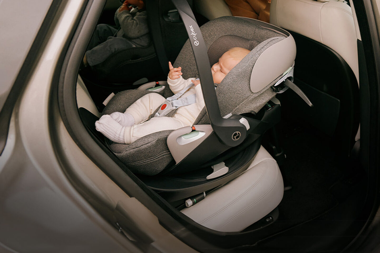 Cybex