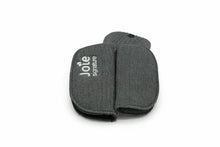 Gurtpolster Signature Joie für Parcel LX – Ersatzpolster in Ebony, Eclipse, Evergreen, Maple & Sandstone - KnirpsExperte