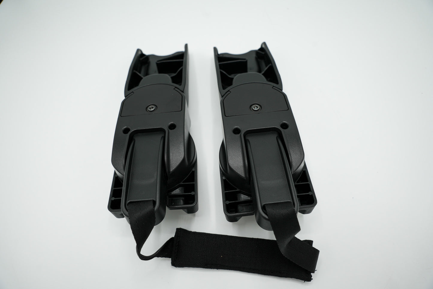 Joie Adapter Finiti – kompatibel mit Babyschalen (Maxi-Cosi, Cybex u.a.) & Joie Ramble Babywanne