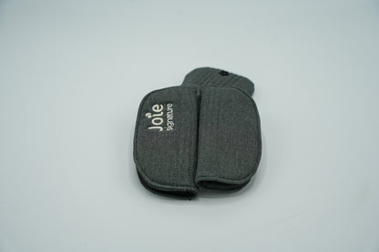 Gurtpolster Signature Joie für Parcel LX – Ersatzpolster in Ebony, Eclipse, Evergreen, Maple & Sandstone