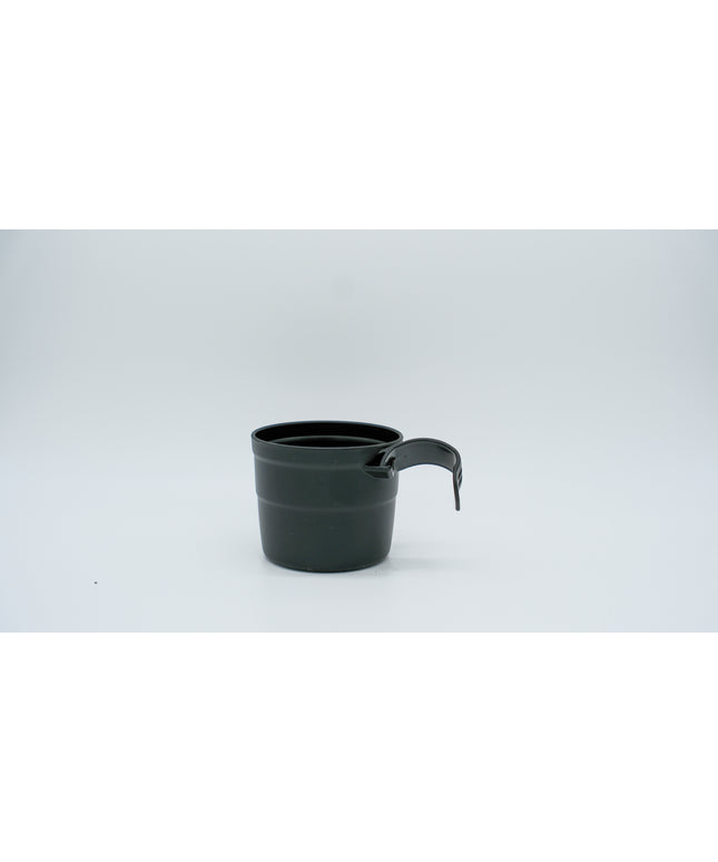 Schwarzer Becherhalter von Joie mit einem praktischen Griff, ideal für Kinderwagen und Buggys.